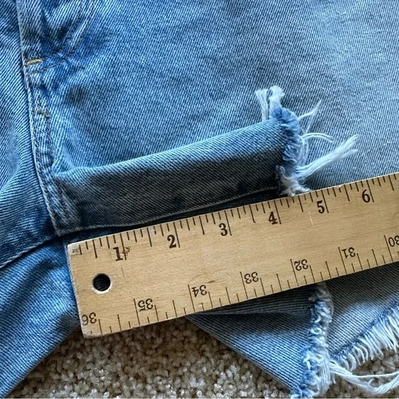 Citizens of Humanity Annabelle Long Cut Hem Shorts Size 31 Relaxed‎ Vintage NWT - Picture 6 of 8